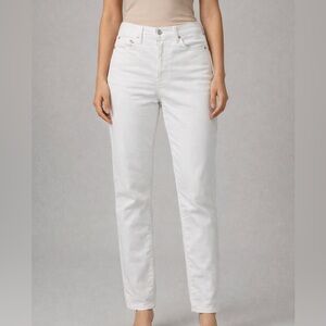 Levis Jeans Womens 31 White Wedgie Straight Button Fly High Rise